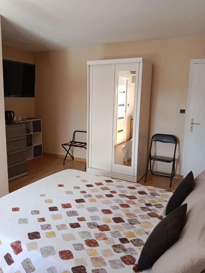L Olivier De St Leger Bed and Breakfast Chateau  Εξωτερικό φωτογραφία